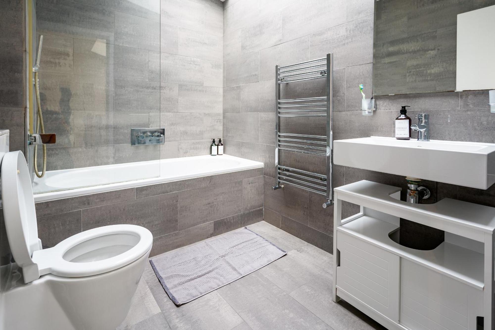 Sweet 3Brs House Close To Oxford & Soho لندن المظهر الخارجي الصورة